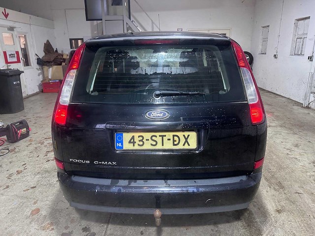 Ford - focus c-max - 2.0-16v ghia - 43-st-dx - afbeelding 12 van  18