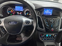 Ford - focus wagon - 1.0 ecob. edit. plus -duitse papieren (voorheen 8-xkr-79) - afbeelding 2 van  10