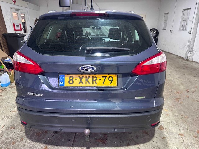 Ford - focus wagon - 1.0 ecob. edit. plus -duitse papieren (voorheen 8-xkr-79) - afbeelding 7 van  10