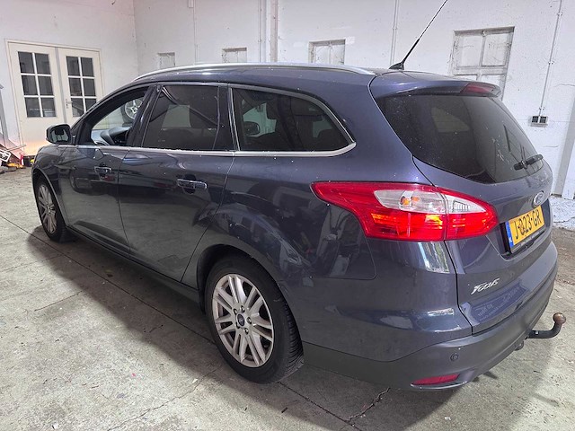 Ford - focus wagon - 1.0 ecob. titanium - j-323-gr - 2014 - afbeelding 1 van  19
