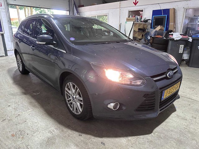 Ford - focus wagon - 1.0 ecob. titanium - j-323-gr - 2014 - afbeelding 16 van  19