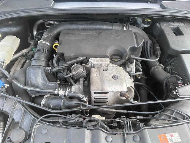 Ford - focus wagon - 1.0 ecob. titanium - jz-690-g- 2012 - afbeelding 9 van  18