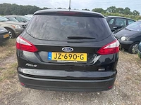 Ford - focus wagon - 1.0 ecob. titanium - jz-690-g- 2012 - afbeelding 13 van  18