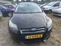 Ford - focus wagon - 1.0 ecob. titanium - jz-690-g- 2012 - afbeelding 16 van  18