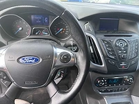 Ford - focus wagon - 1.0 ecob. titanium - jz-690-g- 2012 - afbeelding 18 van  18