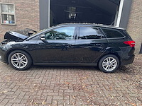 Ford - focus wagon - 1.0 titanium - s-577-xj - afbeelding 10 van  17