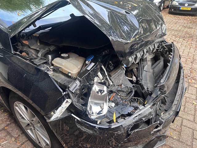 Ford - focus wagon - 1.0 titanium - s-577-xj - afbeelding 15 van  17