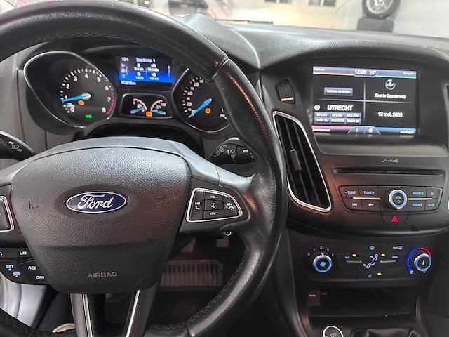 Ford - focus wagon - 1.0 trend edition - gs-253-z- 2015 - afbeelding 15 van  15