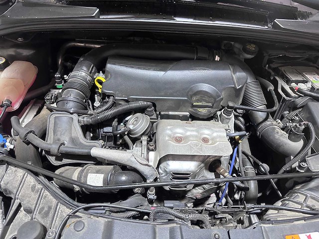 Ford - focus wagon - 1.0 trend edition - gs-253-z- 2015 - afbeelding 11 van  20