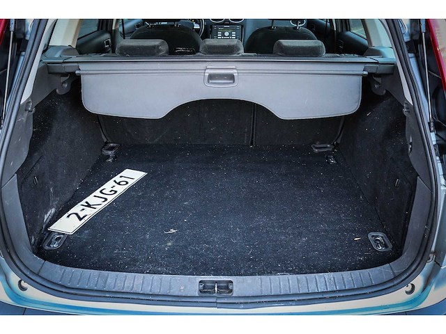 Ford - focus wagon - 1.6-16v ghia 2-kjg-61 - afbeelding 8 van  19