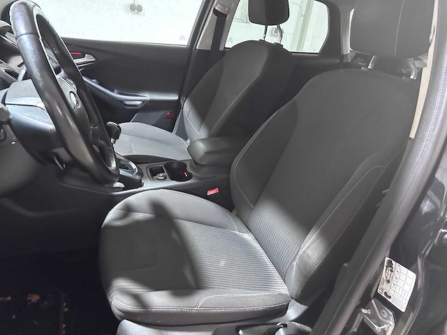 Ford - focus wagon - 1.6 ecob. titanium - car - 2012 - afbeelding 7 van  17