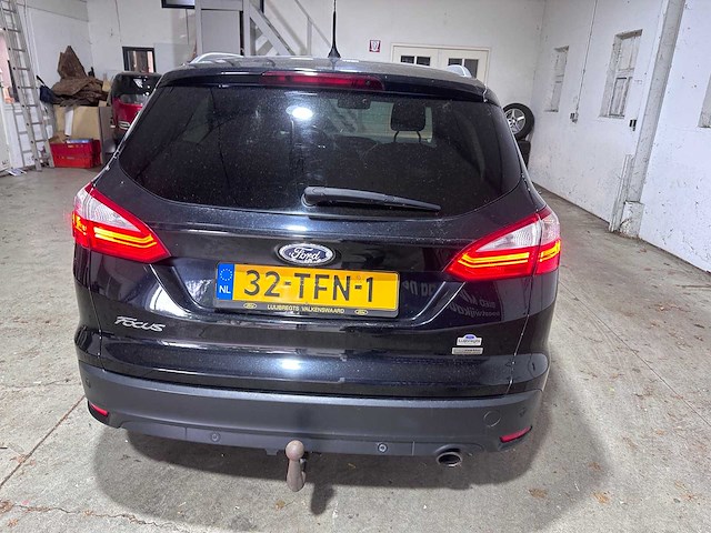 Ford - focus wagon - 1.6 ecob. titanium - car - 2012 - afbeelding 12 van  17