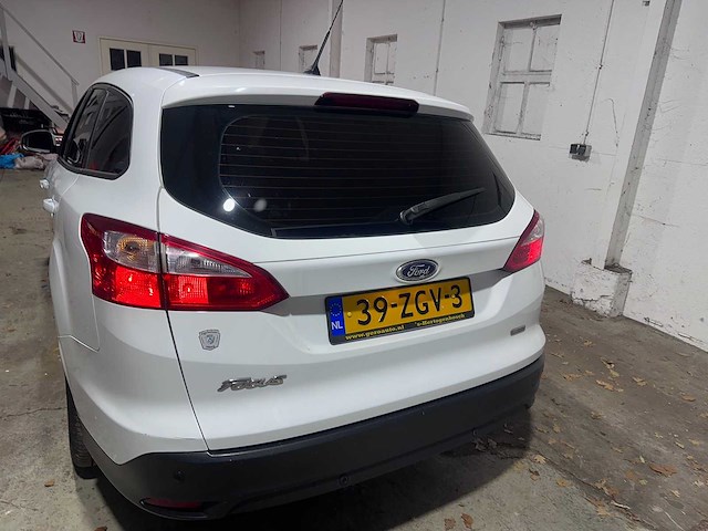 Ford - focus wagon - 1.6 tdci eco. l. tr. - 39-zgv-3 - afbeelding 14 van  19