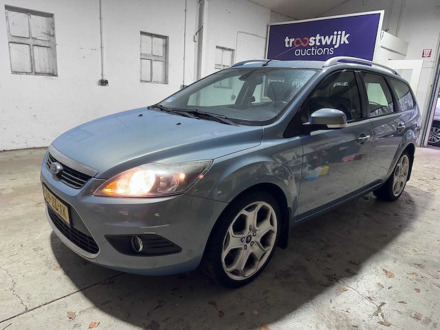 Ford - focus wagon - 2.0 titanium - 29-zl-xk - afbeelding 1 van  18