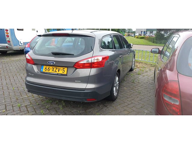 Ford - focus wagon1.0 ecob. titanium - personenauto - 2012 - afbeelding 2 van  20