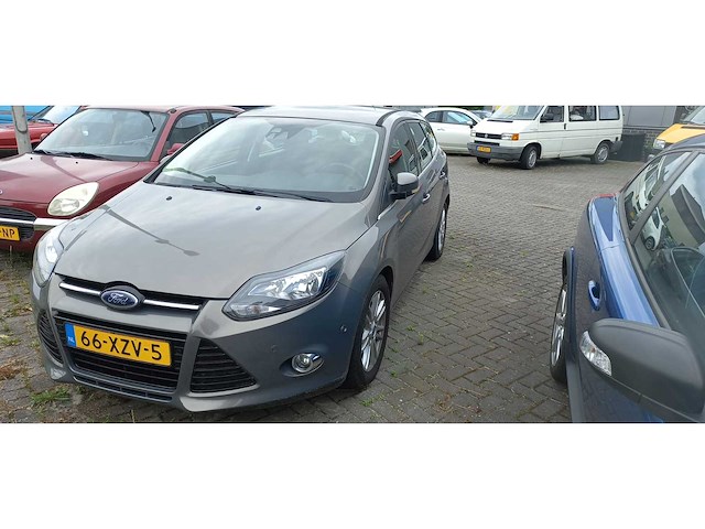 Ford - focus wagon1.0 ecob. titanium - personenauto - 2012 - afbeelding 1 van  20