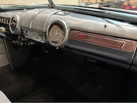 Ford - fourdoor - v8 - oldtimer - 1945 - afbeelding 12 van  31