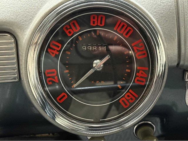 Ford - fourdoor - v8 - oldtimer - 1945 - afbeelding 29 van  31