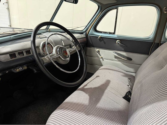 Ford - fourdoor - v8 - oldtimer - 1945 - afbeelding 3 van  16