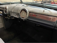 Ford - fourdoor - v8 - oldtimer - 1945 - afbeelding 16 van  31