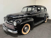 Ford - fourdoor - v8 - oldtimer - 1945 - afbeelding 12 van  31