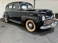 Ford - fourdoor - v8 - oldtimer - 1945 - afbeelding 31 van  31