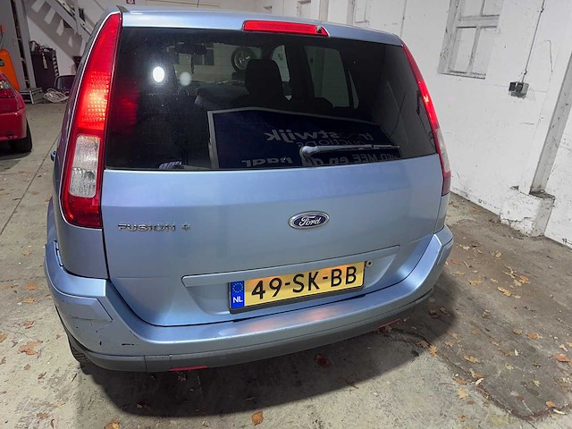 Ford - fusion - 1.4-16v futura automaat 49-sk-bb - afbeelding 15 van  20