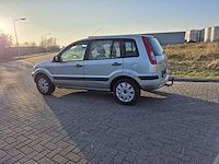 Ford - fusion - 1.4-16v style - personenauto - afbeelding 10 van  19