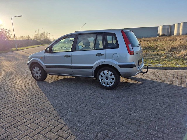 Ford - fusion - 1.4-16v style - personenauto - afbeelding 19 van  20