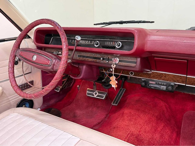 Ford - galaxie 500 - oldtimer - 1968 - afbeelding 10 van  34