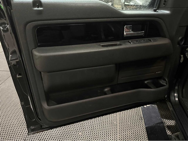 Ford - harley - davidson - f150 - bedrijfswagen - 2010 - afbeelding 5 van  9