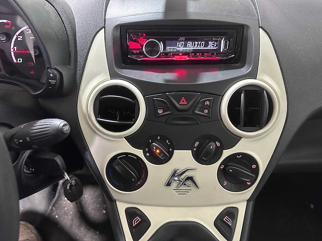 Ford - ka - 1.2 cool & sound s/s - 40-tsr-4- 2012 - afbeelding 3 van  15