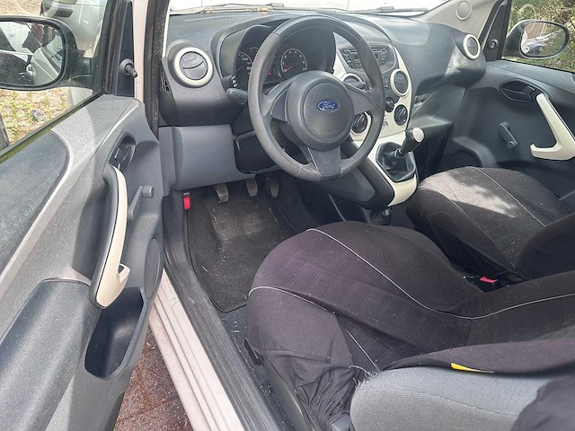 Ford - ka - 1.2 cool & sound s/s - kt-745-b - afbeelding 14 van  16