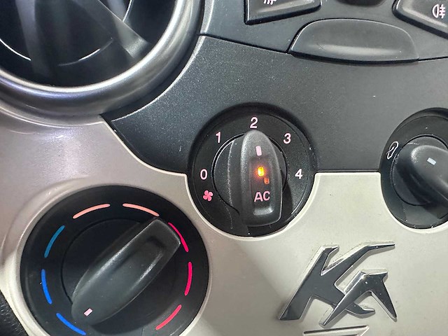 Ford - ka - 1.2 titanium - 24-kst-7- 2010 - afbeelding 5 van  17