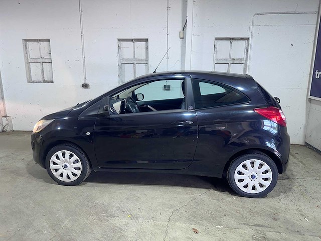 Ford - ka - 1.2 titanium - 24-kst-7- 2010 - afbeelding 10 van  17