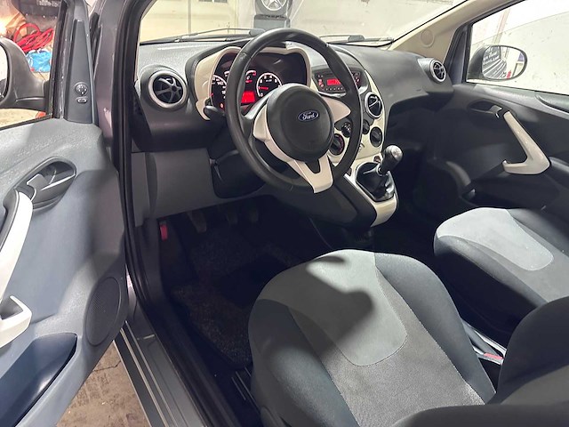 Ford - ka - 1.2 trend - s-950-kd - afbeelding 16 van  16