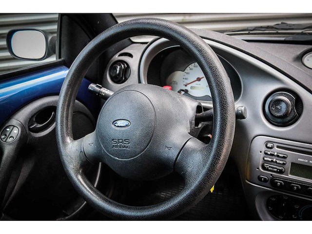 Ford - ka - 1.3 futura - 64-tl-xn - afbeelding 9 van  11