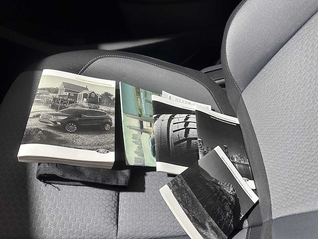 Ford - kuga - 1.5 ecob. st line - ggl-76-h - afbeelding 11 van  17