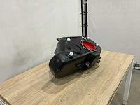 Ford - kunststof tank - afbeelding 2 van  7