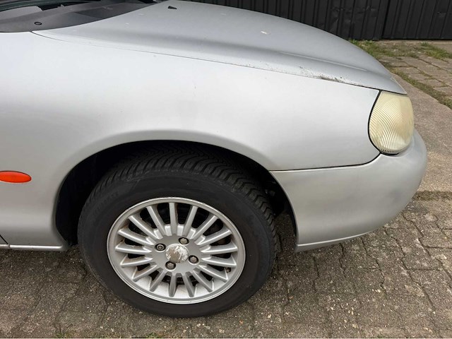 Ford - mondeo - personenauto - 2000 - afbeelding 10 van  15