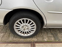 Ford - mondeo - personenauto - 2000 - afbeelding 12 van  15