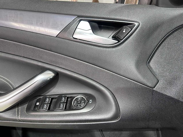 Ford - mondeo wagon - 1.6 ecob. platinum - z-428-fx - afbeelding 2 van  18