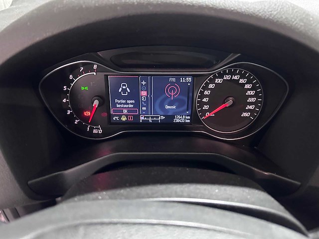 Ford - mondeo wagon - 1.6 ecob. platinum - z-428-fx - afbeelding 18 van  18