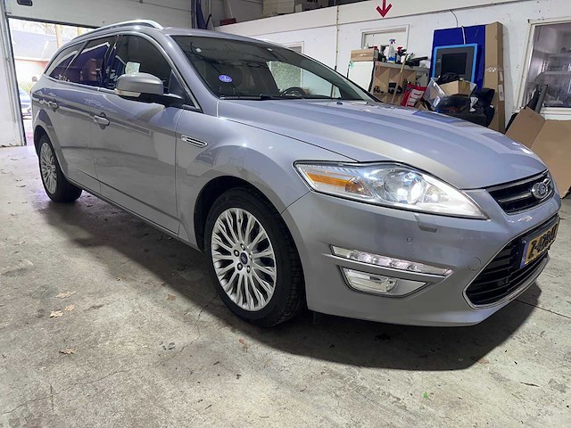 Ford - mondeo wagon - 1.6 ecob. platinum - z-428-fx - afbeelding 8 van  10