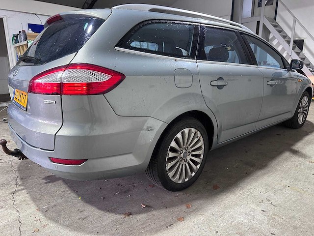 Ford - mondeo wagon - 2.0-16v titan flexif - 86-jkt-7- 2009 - afbeelding 13 van  18