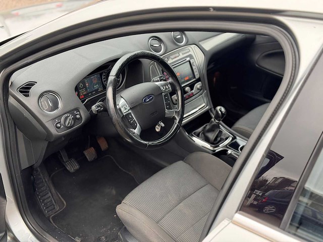 Ford - mondeo wagon - 2.0-16v titan flexif - personenauto - afbeelding 15 van  15