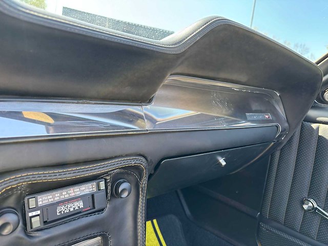 Ford - mustang - 302 v8 - automaat - oldtimer 1968 - afbeelding 10 van  45