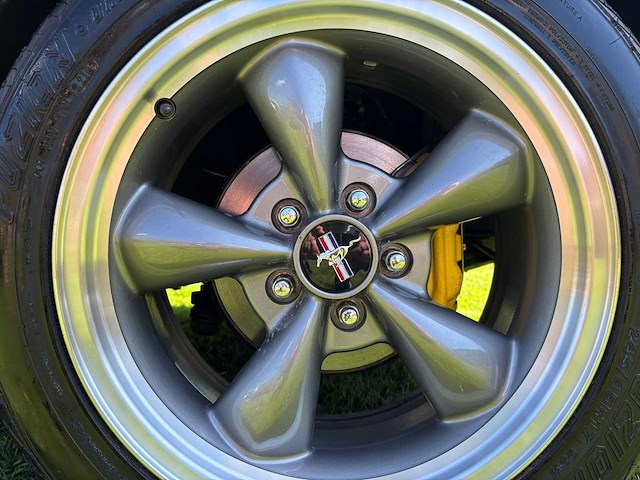 Ford - mustang - 302 v8 - automaat - oldtimer 1968 - afbeelding 26 van  45