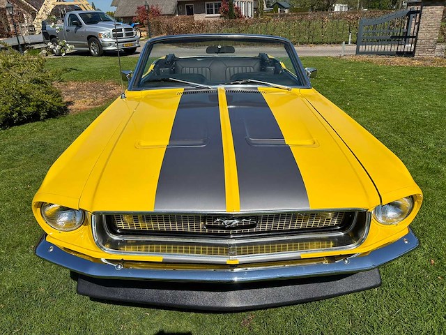 Ford - mustang - 302 v8 - automaat - oldtimer 1968 - afbeelding 23 van  45