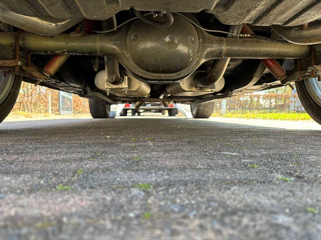 Ford - mustang - 302 v8 - automaat - oldtimer 1968 - afbeelding 40 van  45